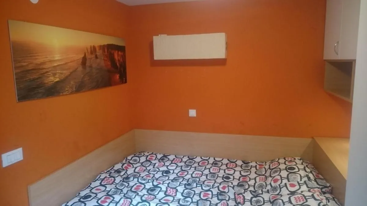 Colorful City Center Apartment - Free Parking Ljubljana Slovenia
